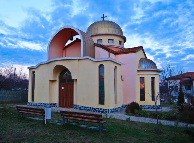 Отзиви за Църква "Св. Николай Чудотворец" в Варна - църква