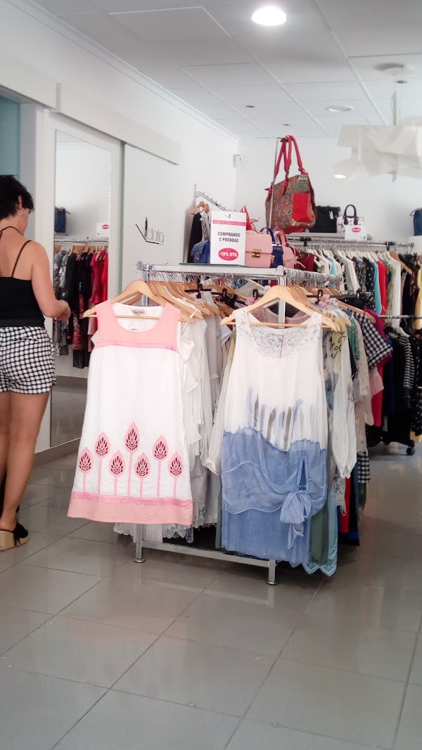 Imagen de VICTORIA woman...Moda y Complementos (2 de 11)