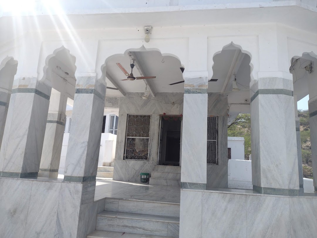 बाबा सुंदरदास मंदिर