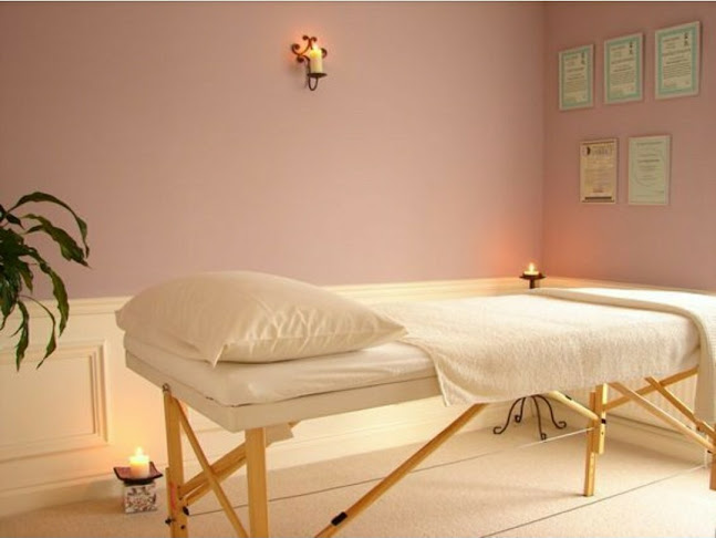 Reviews of Bluebell Therapies in Brighton - Massage therapist