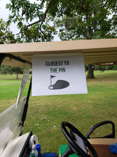 Golf Course «Lincoln Oaks Golf Course», reviews and photos, 395 E Richton Rd, Crete, IL 60417, USA