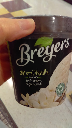 Grocery Store «Kennie’s Market», reviews and photos, 11 Grand Dr, Taneytown, MD 21787, USA