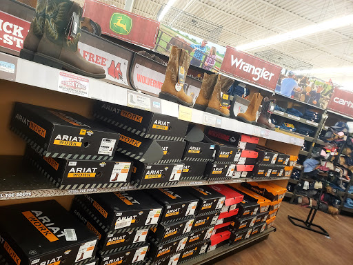 Home Improvement Store «Tractor Supply Co.», reviews and photos, 860 Jack Tone Rd, Ripon, CA 95366, USA