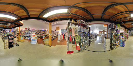 Wine Store «The Wine and Cheese Place», reviews and photos, 7435 Forsyth Blvd, Clayton, MO 63105, USA