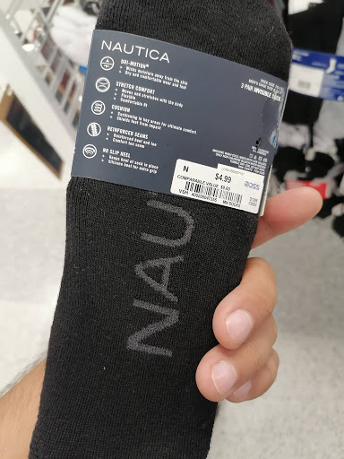 Clothing Store «Ross Dress for Less», reviews and photos, 3425 E Foothill Blvd, Pasadena, CA 91107, USA