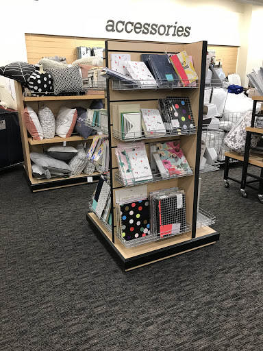 Department Store «Nordstrom Rack Tysons Corner», reviews and photos, 8027 Leesburg Pike, Vienna, VA 22182, USA