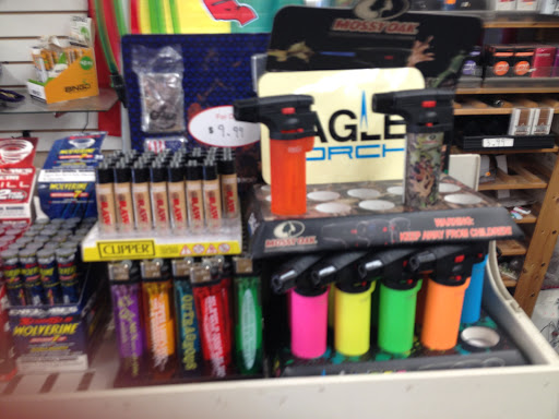 Tobacco Shop «AM SMOKE SHOP», reviews and photos, 1401 State St, Orem, UT 84057, USA