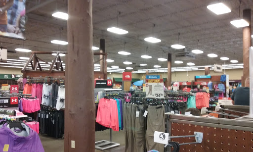 Sporting Goods Store «Gander Mountain», reviews and photos, 11501 Parkside Dr, Knoxville, TN 37934, USA