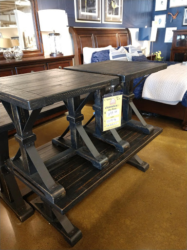 Furniture Store «Ashley HomeStore», reviews and photos, 1850 Scottsville Rd, Bowling Green, KY 42101, USA