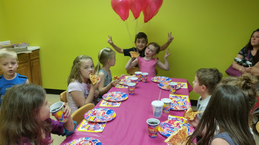 Bowling Alley «Mohegan Bowl», reviews and photos, 51 Thompson Rd, Webster, MA 01570, USA