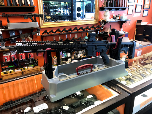 Pawn Shop «Chesapeake Square Pawn», reviews and photos, 2125 Starmount Pkwy #123, Chesapeake, VA 23321, USA