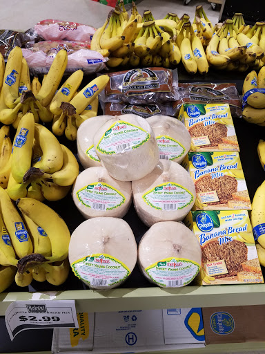 Grocery Store «Robert Fresh Market», reviews and photos, 7355 Highland Rd, Baton Rouge, LA 70808, USA