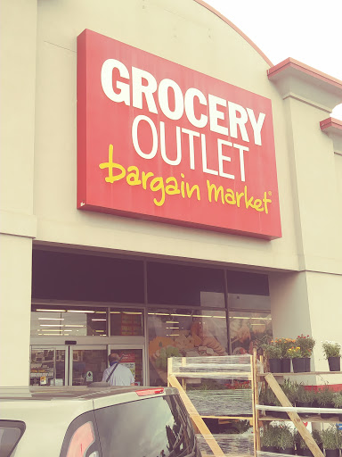 Grocery Store «Grocery Outlet Bargain Market», reviews and photos, 102 Cross St SE, Auburn, WA 98002, USA