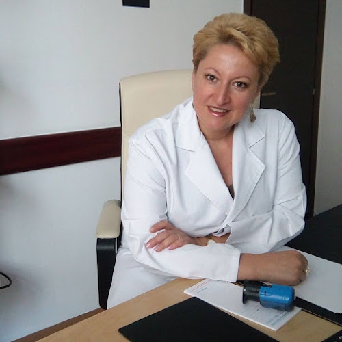 Cabinet Homeopatie-Apifitoterapie, Dr. Daniela Busneag - Doctor