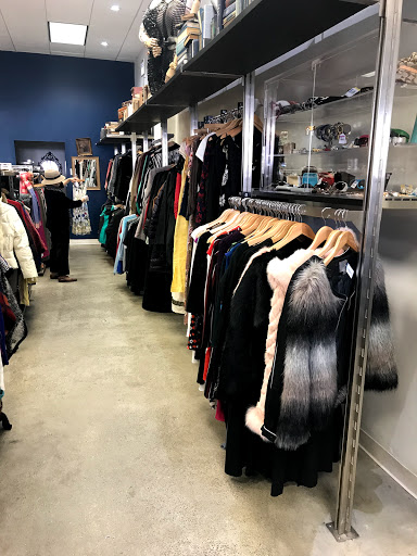 Thrift Store «Goodwill Boutique», reviews and photos, 61 W Portal Ave, San Francisco, CA 94127, USA