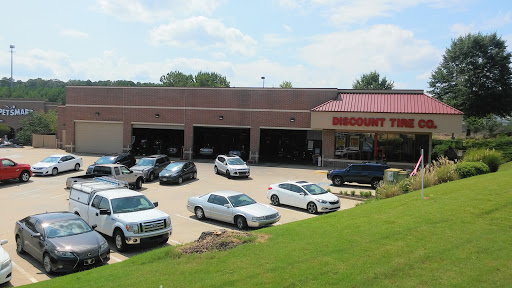 Tire Shop «Discount Tire Store - Woodstock, GA», reviews and photos, 160 Woodstock Square Ave, Woodstock, GA 30189, USA