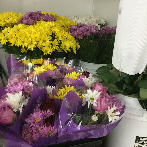 Florist «Alans AAA Florist», reviews and photos, 287 E Highland Ave, San Bernardino, CA 92404, USA