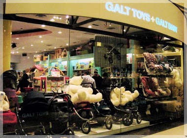 Galt Toys + Galt Baby - Downtown, 900 N Michigan Ave, Chicago, IL 60611, USA, 