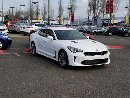 Used Car Dealer «Dick Hannah Dealerships», reviews and photos, 10808 NE Coxley Dr, Vancouver, WA 98662, USA