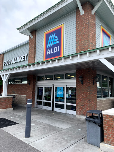 Supermarket «ALDI», reviews and photos, 2625 Beaver Run Blvd, Myrtle Beach, SC 29575, USA