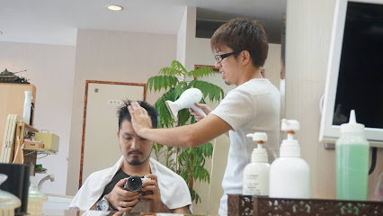 cut salon 平戸島