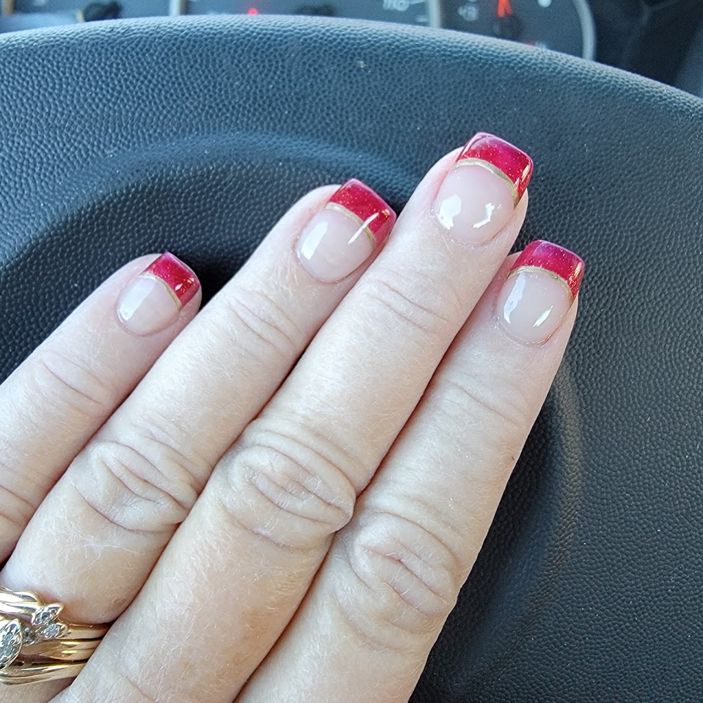 Ele' Nails 66749