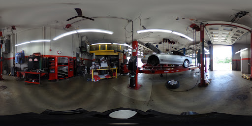 Auto Repair Shop «Rad Air Complete Car Care and Tire Centers», reviews and photos, 6565 Pearl Rd, Parma Heights, OH 44130, USA