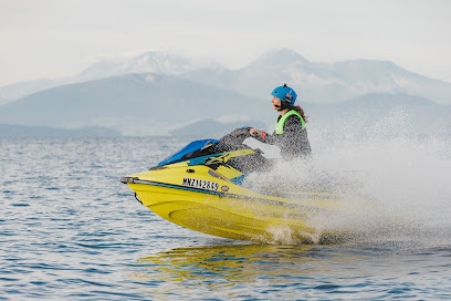Taupo Watersports | Taupo Jet Ski Hire | Doughboats | Banana Boat Rides