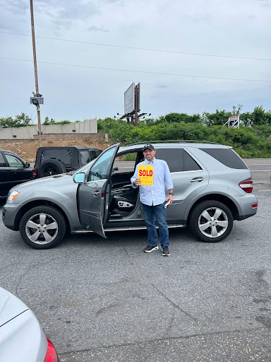 Used Car Dealer «Below Bluebook Autos LLC», reviews and photos, 2451 Paxton St, Harrisburg, PA 17111, USA