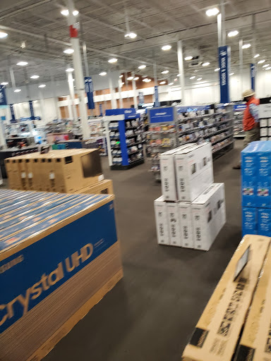 Electronics Store «Best Buy», reviews and photos, 2358 Harlem Ave, North Riverside, IL 60546, USA