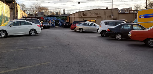 Shoe Store «Haney Shoes», reviews and photos, 6060 Maple St, Omaha, NE 68104, USA