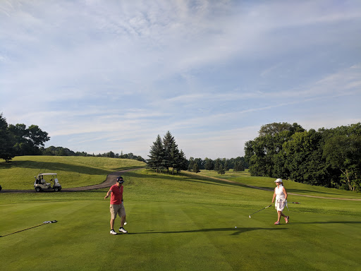 Golf Course «Bluff Creek Golf Course», reviews and photos, 1025 Creekwood Dr, Chaska, MN 55318, USA