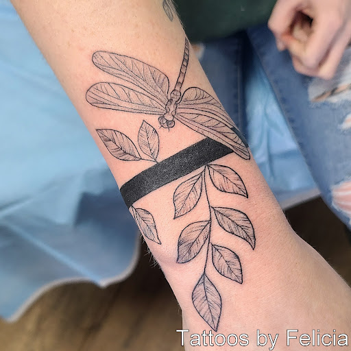 Explore aunt niece tattoo ideas, creative tattoo ideas in Fort Myers, available at Tiger Lotus Tattoo and Piercing