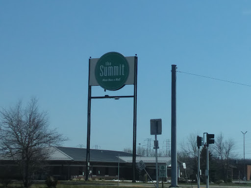 Department Store «Bon-Ton», reviews and photos, 6929 Williams Rd, Niagara Falls, NY 14304, USA