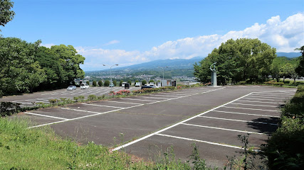 韮山運動公園駐車場