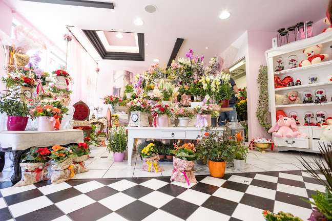 Χλόη - Xloi flowers exclusive - Ανθοπωλείο