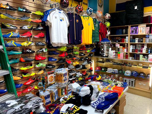 Grocery Store «Megamart», reviews and photos, 8328 Shoppers Square, Manassas, VA 20111, USA