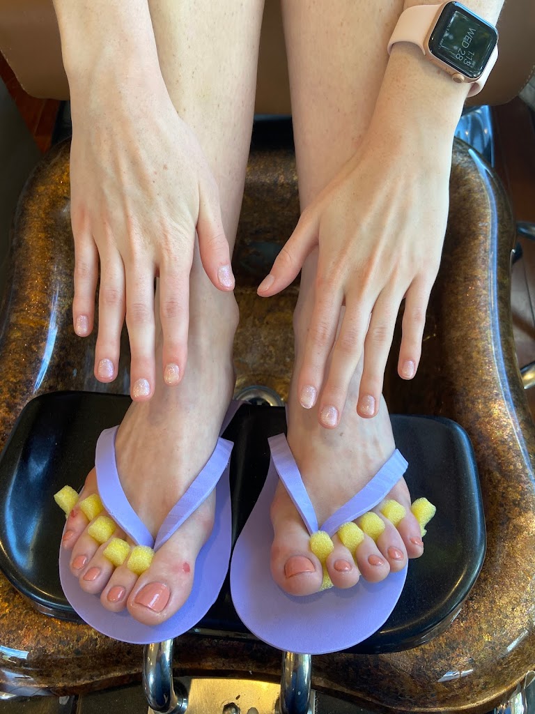 Beauty REnewed Salon, Spa and Boutique 80549