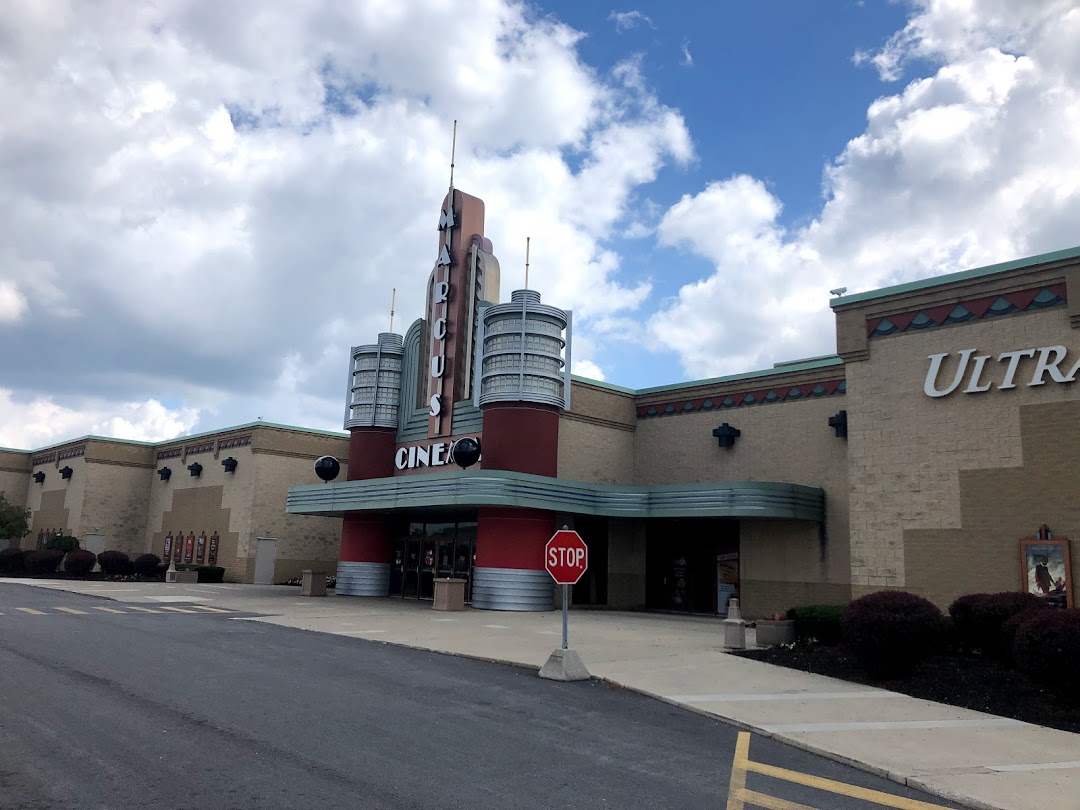 Marcus Crosswoods Cinema