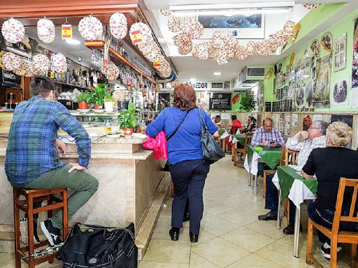 Información y opiniones sobre Casa Galicia de Huelva