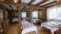 Atmosphère du Restaurant de spécialités alsaciennes Zum Loejelgucker à Traenheim - n°16