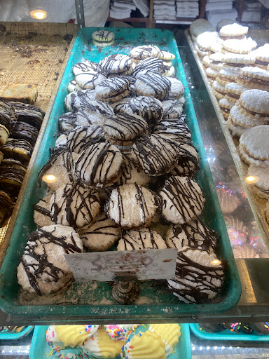 Bakery «Alpine Pastry Shop», reviews and photos, 59 NY-111, Smithtown, NY 11787, USA