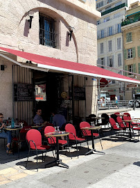 Atmosphère du Restaurant Le Pointu à Marseille - n°16