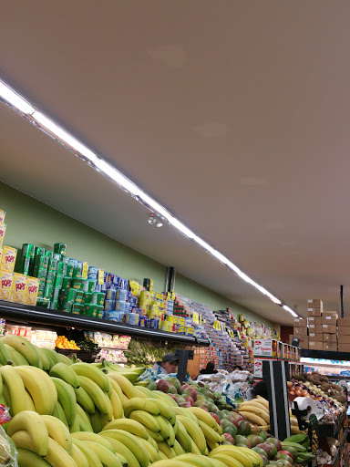 Grocery Store «C-Town Supermarkets», reviews and photos, 702 N 4th St, Allentown, PA 18102, USA