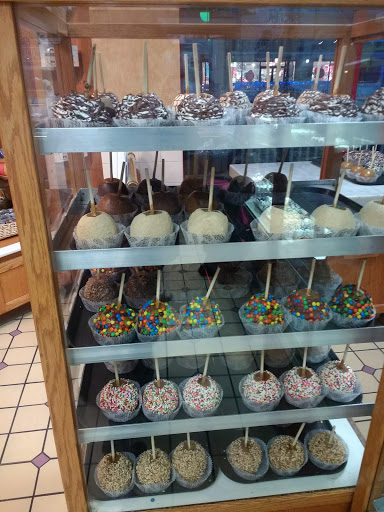 Outlet Mall «Ohio Station Outlets», reviews and photos, 9911 Avon Lake Rd, Burbank, OH 44214, USA