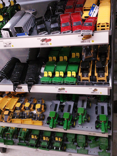 Home Improvement Store «Tractor Supply Co.», reviews and photos, 11181 Maple Ridge Rd, Medina, NY 14103, USA