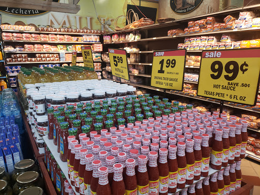 Supermarket «Lewis Fresh Market», reviews and photos, 2727 Grand Ave, Waukegan, IL 60085, USA