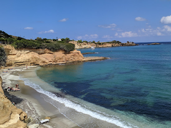 Sarantari Beach