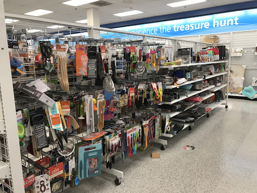 Clothing Store «Ross Dress for Less», reviews and photos, 2420 Chemical Rd, Plymouth Meeting, PA 19462, USA