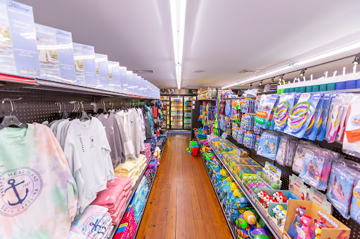 General Store «Palmetto Dunes General Store», reviews and photos, 1 Trent Jones Ln, Hilton Head Island, SC 29928, USA